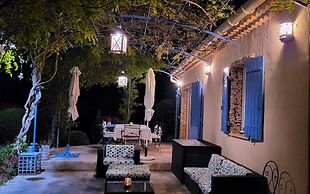 Sunny Provence Getaway
