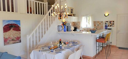 Sunny Provence Getaway