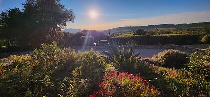 Sunny Provence Getaway