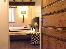 Villa With Hottub in Calm Area