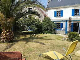 Brittany Escape With Garden