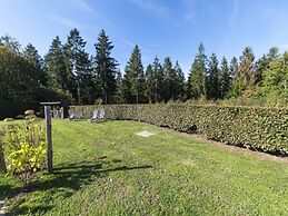 Lush Chalet Near Lake of Butgenbach