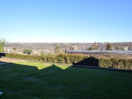 Luxurious Cottage in Aywaille with Sauna & Hot Tub