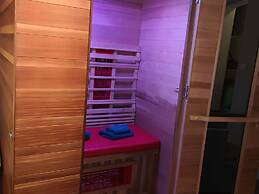 Luxurious Cottage in Aywaille with Sauna & Hot Tub