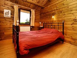 Cozy Chalet in Ardennes With Fenced Garden & Covered Terrace