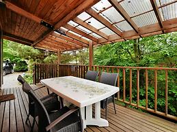 Cozy Chalet in Ardennes With Fenced Garden & Covered Terrace