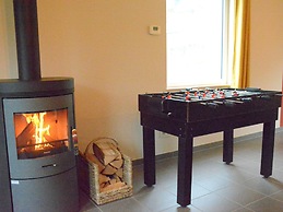 Elegant Child Friendly Villa in Berismenil near Forest