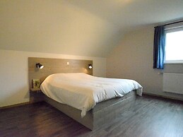 Elegant Child Friendly Villa in Berismenil near Forest