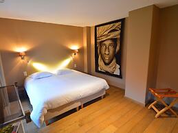 Holiday Home in Mettet With Garden