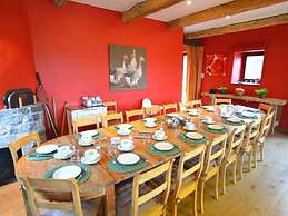 Holiday Home in Mettet With Garden