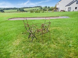 Petit Wilogne Holiday Home in Mont