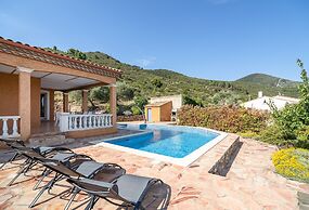Hillside Retreat in Roquebrun