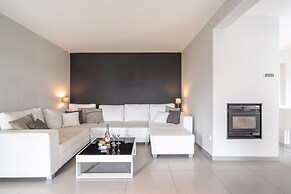 Villa in Occitanie With Private Pool