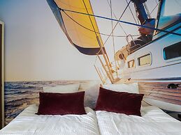 Charming Villa With Indoor Swimming Pool, Near the Beach and Town Cent