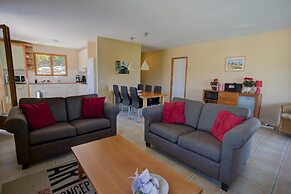 Villa Near Carcassonne With Heated Pool