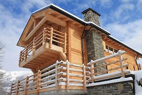 Chalet in La Tzoumaz Near Ski Lift