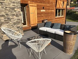 Chalet in La Tzoumaz Near Ski Lift