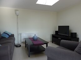 Quaint Holiday Home in Diedrichshagen near Sea Beach