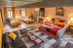 Cosy Castle With Pool in Onlay