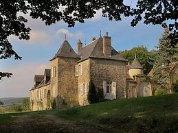 Cosy Castle With Pool in Onlay