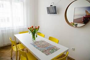 The Republic Garden - Hostel