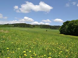 Authentic Holiday Home with Garden near Trutnov