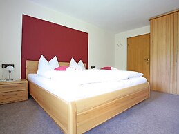 Charming Apartment With Balcony, Garden, BBQ, Parking, Heating