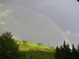 Charming Apartment With Balcony, Garden, BBQ, Parking, Heating