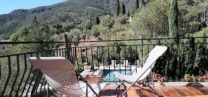 Lovely Country House With Private Pool