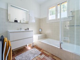Lovely Country House With Private Pool
