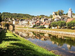 Holiday Home in Dordogne With Pool