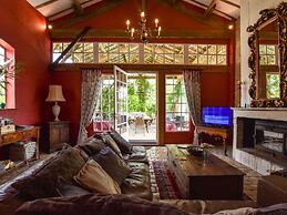 Holiday Home in Charente With Pool