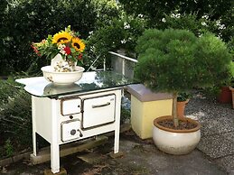 Quaint Apartment with Balcony in Bad Pyrmont near River
