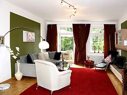 Quaint Apartment with Balcony in Bad Pyrmont near River