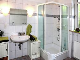 Quaint Apartment with Balcony in Bad Pyrmont near River