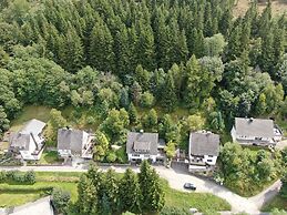 Spacious Apartment in Rattlar near Forest