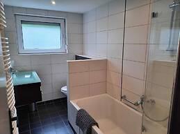 Spacious Apartment in Rattlar near Forest