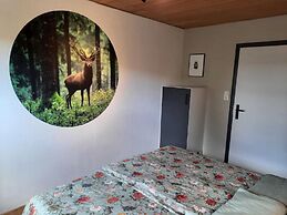 Spacious Apartment in Rattlar near Forest