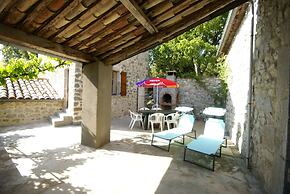 Hilltop Stay Near Beaulieu