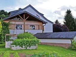 Comfortable Holiday Home in Quiet