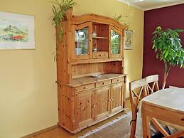 Comfortable Holiday Home in Quiet