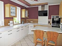 Comfortable Holiday Home in Quiet