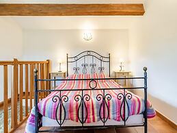Relaxing Stay in Les Vans