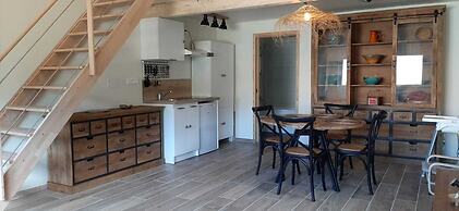 Sunny Roquebrun Getaway