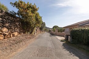 Sunny Roquebrun Getaway