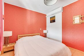 Sunny Roquebrun Getaway