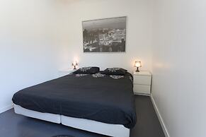 Spacious Villa With Heated Pool and EV Charger