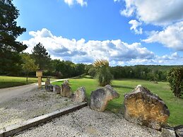 Hilltop Haven in Meyrals