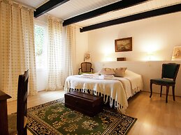 Mansion in Bourgnac With Garden