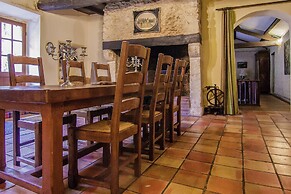 Mansion in Bourgnac With Garden